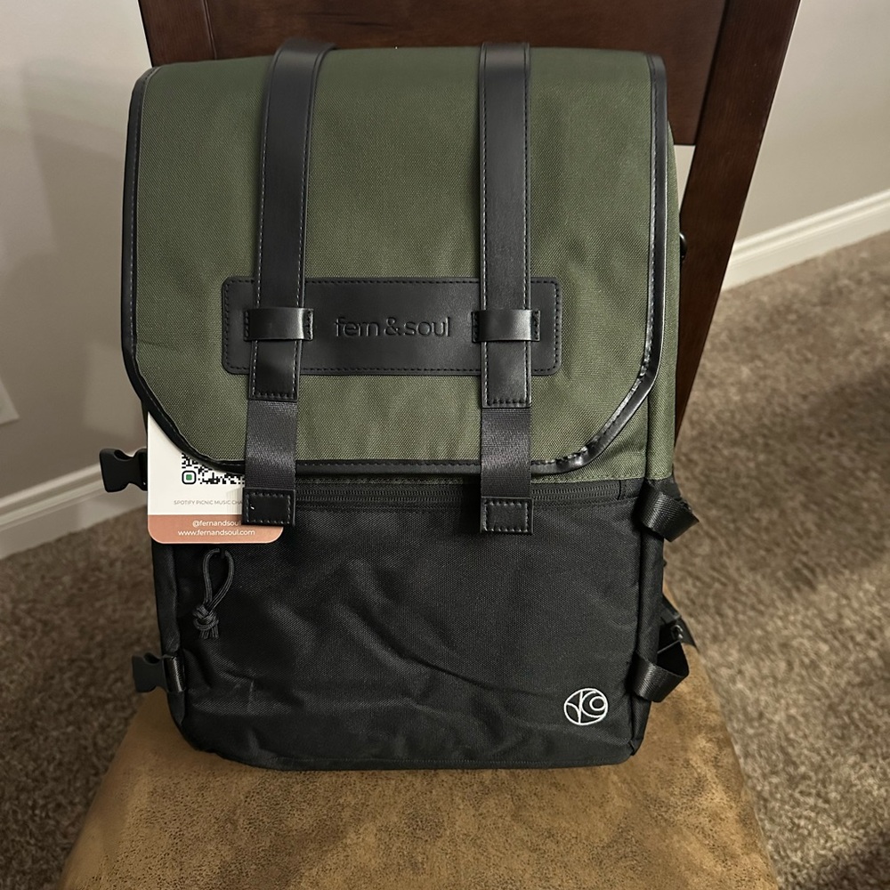 Green and Black Picnic Backpack